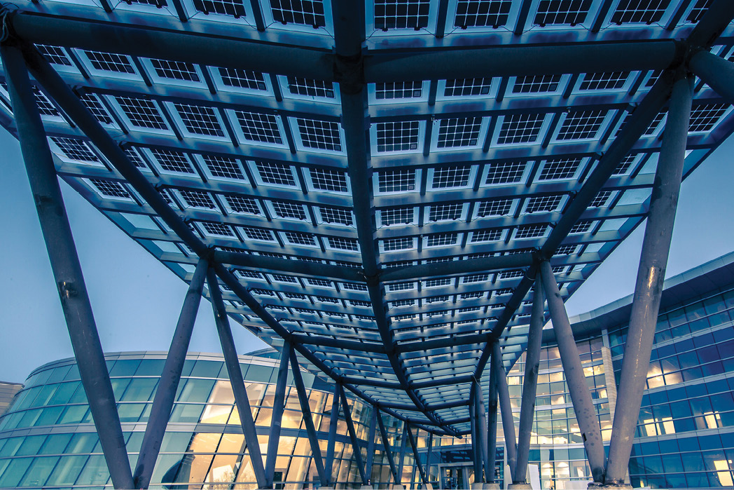 building-integrated photovoltaic glass modules 