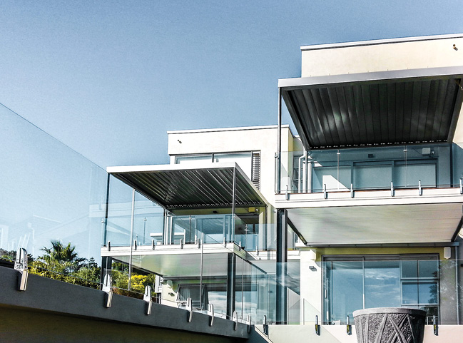 glass panel railing