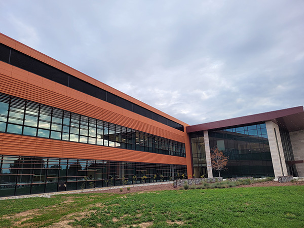 The new office building, NC Agricultural in Raleigh, North Carolina, features a sophisticated glass and metal façade, fabricated by Press Glass.