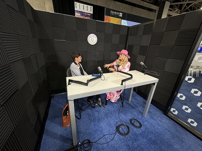 Couch on GlassCast at GlassBuild America