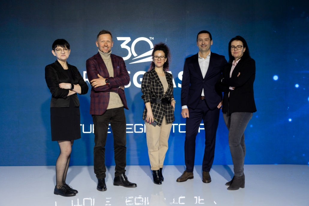 Press Glass celebrated its 30th anniversary with an online event at the end of March.