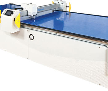 automated interlayer cutter
