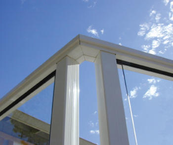 aluminum railing with glass panels