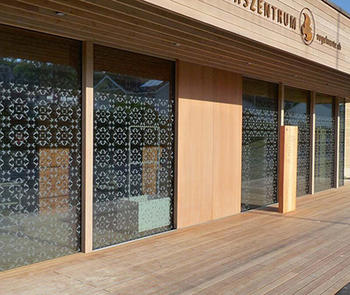The custom printed design of SILVERSTAR BIRDPROTECT at the visitor centre of the Swiss Ornithological Institute in Sempach