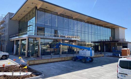 Strategies for Glass Curtain Wall Installations